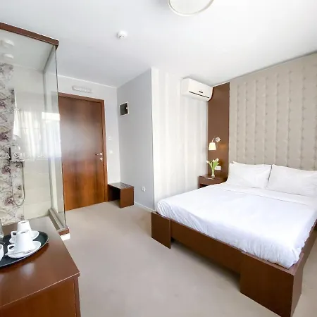 Luka De Luka Suites Belgrade Exterior photo